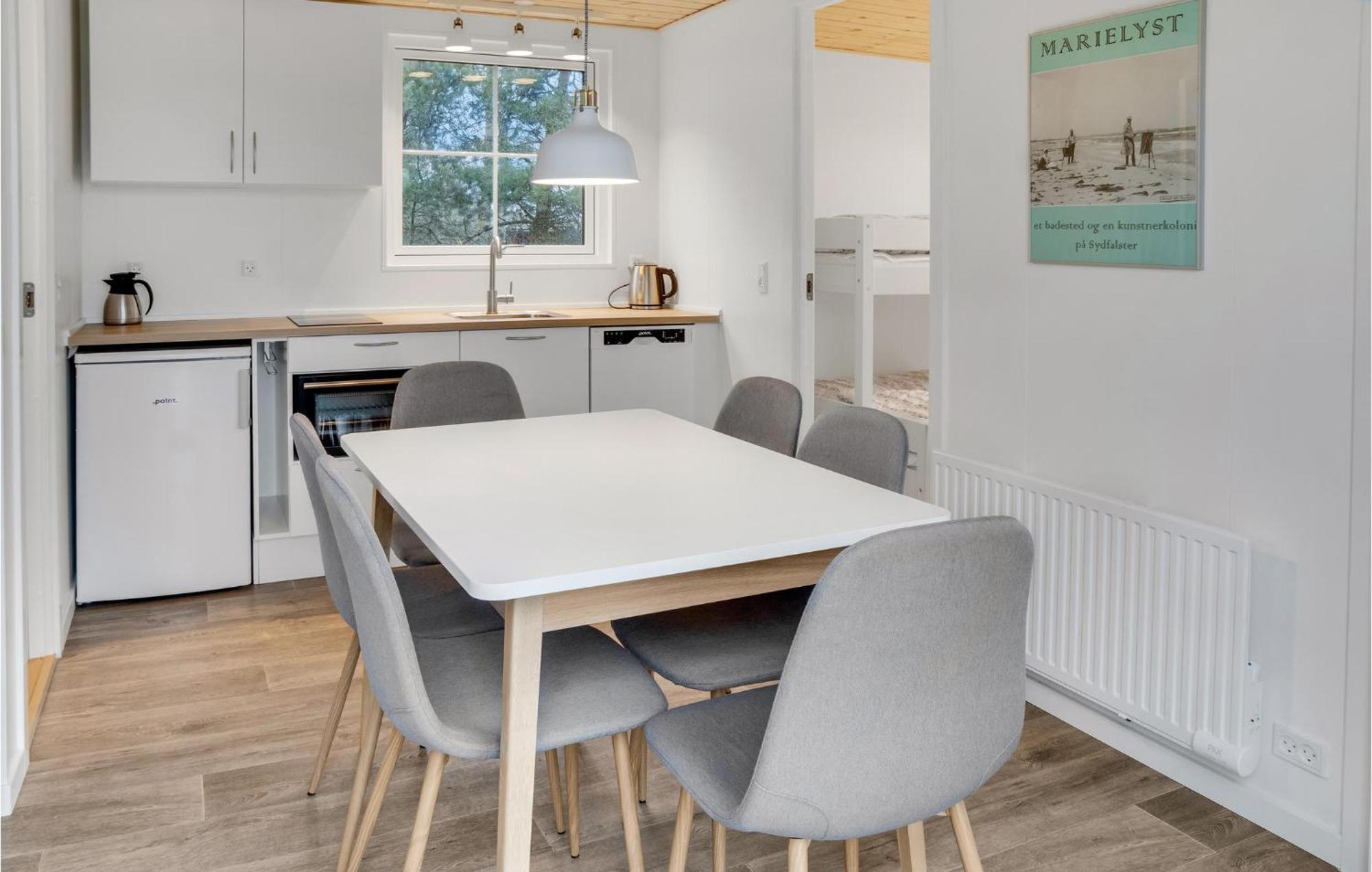 Amazing Apartment In Vaeggerlose With Kitchenette Boto By ภายนอก รูปภาพ